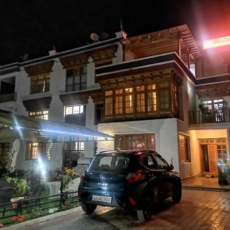 Gangs-Shun Homestay Лех Екстер'єр фото