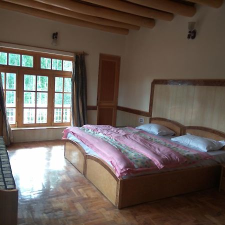 Gangs-Shun Homestay Лех Екстер'єр фото