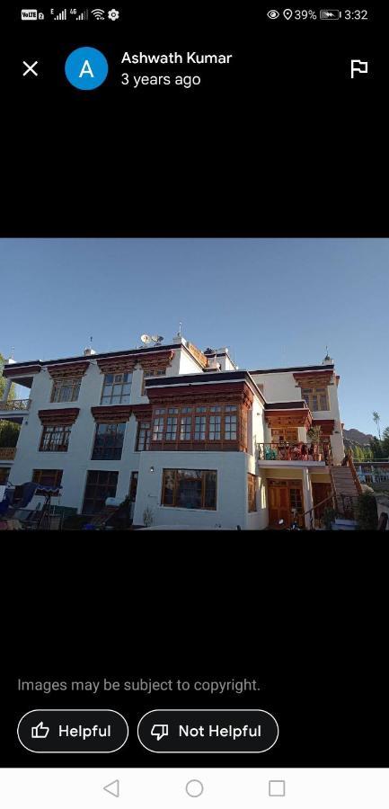 Gangs-Shun Homestay Лех Екстер'єр фото