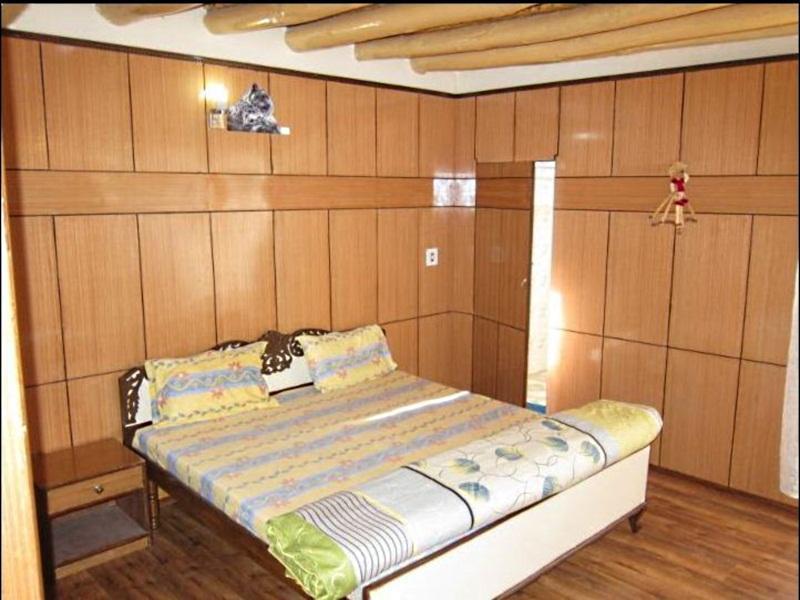 Gangs-Shun Homestay Лех Екстер'єр фото