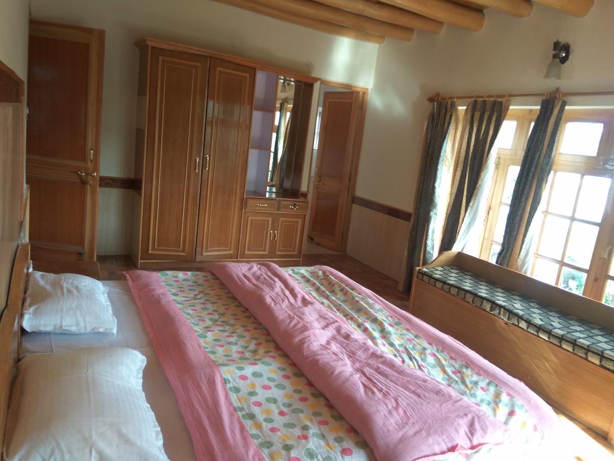 Gangs-Shun Homestay Лех Екстер'єр фото